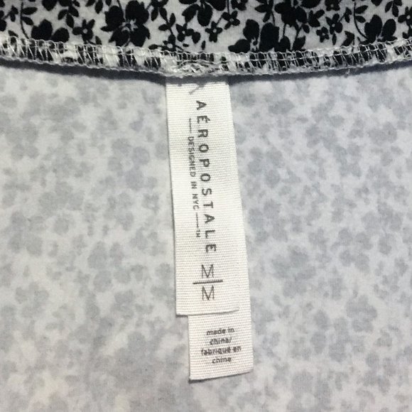 Aeropostale Skater Skirt Black White Floral - Picture 4 of 4